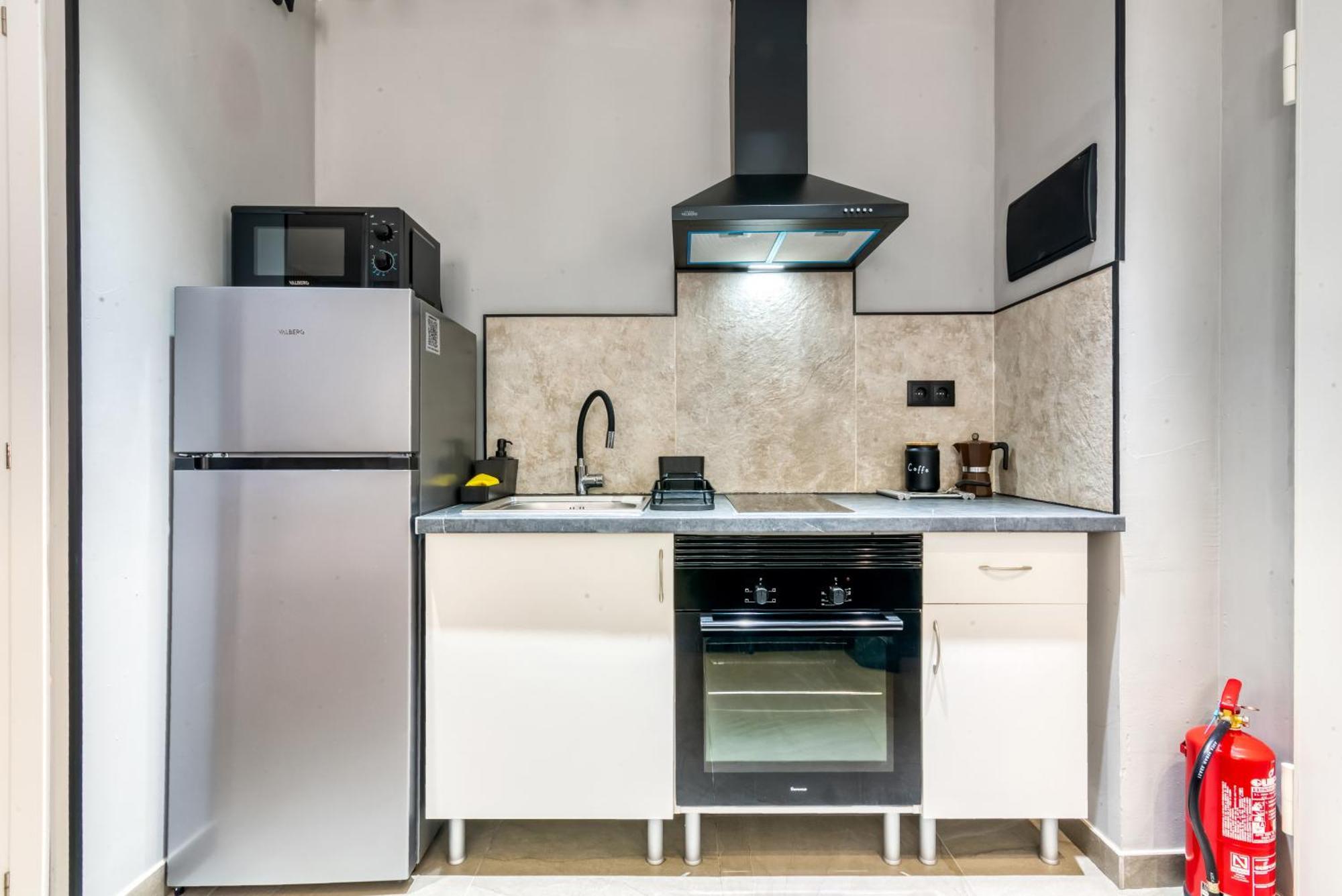 City Scape Suites Валенсия Экстерьер фото