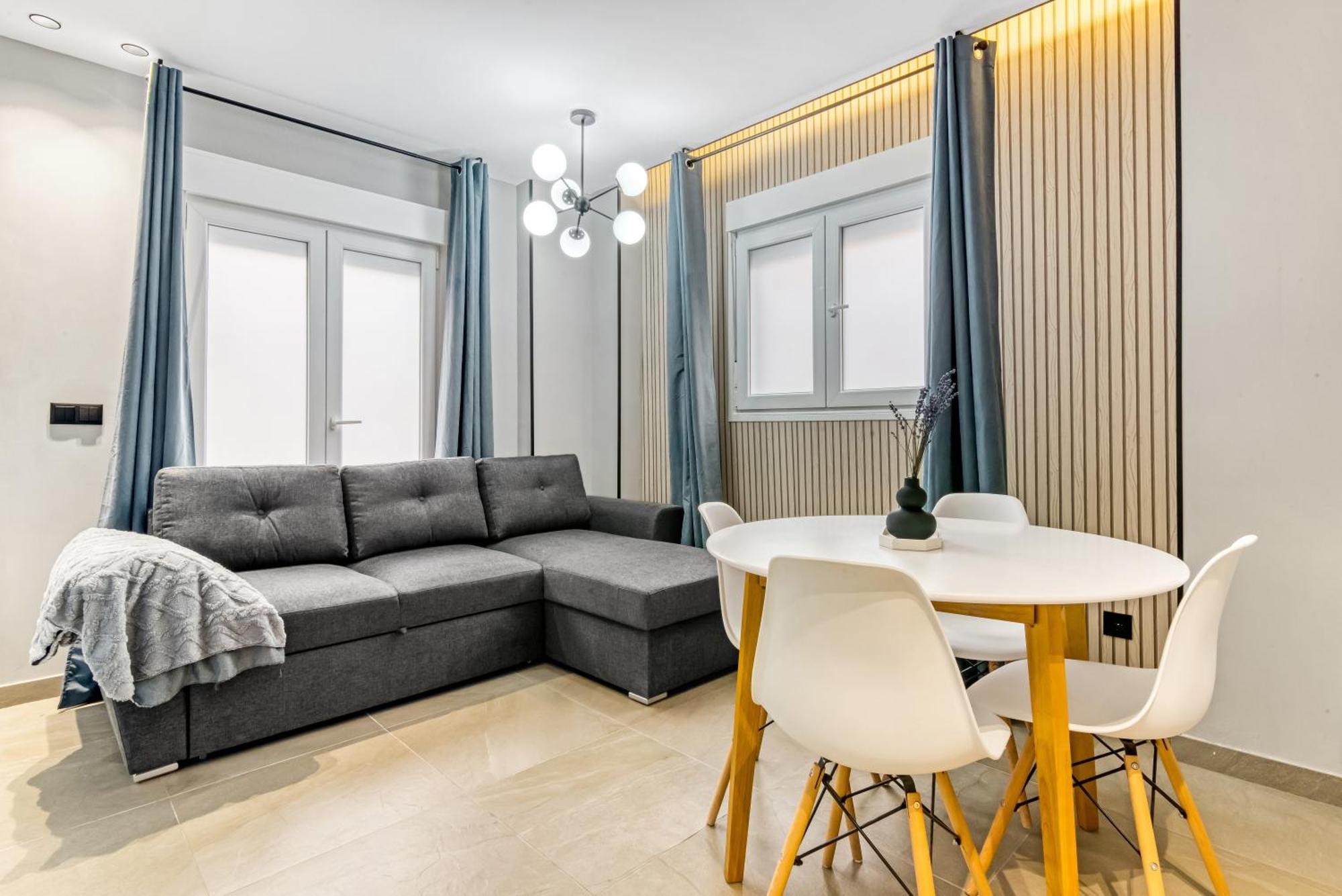 City Scape Suites Валенсия Экстерьер фото