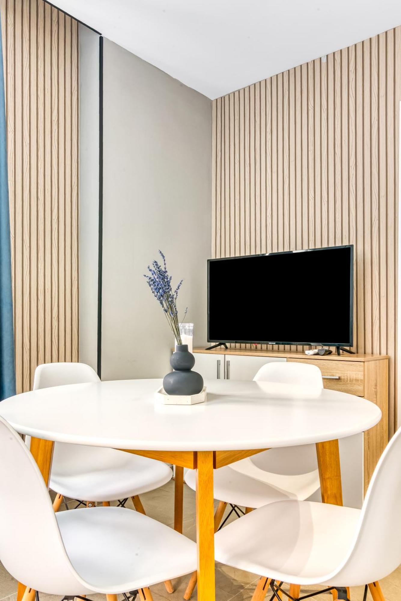 City Scape Suites Валенсия Экстерьер фото